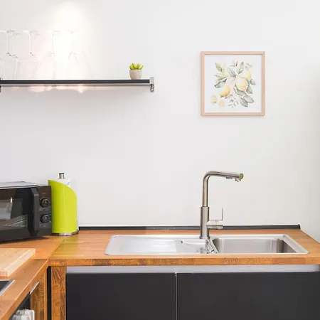 Apartment Lemon3 - Privater Garten Mit Grill, Mini-gym, Zentral In *